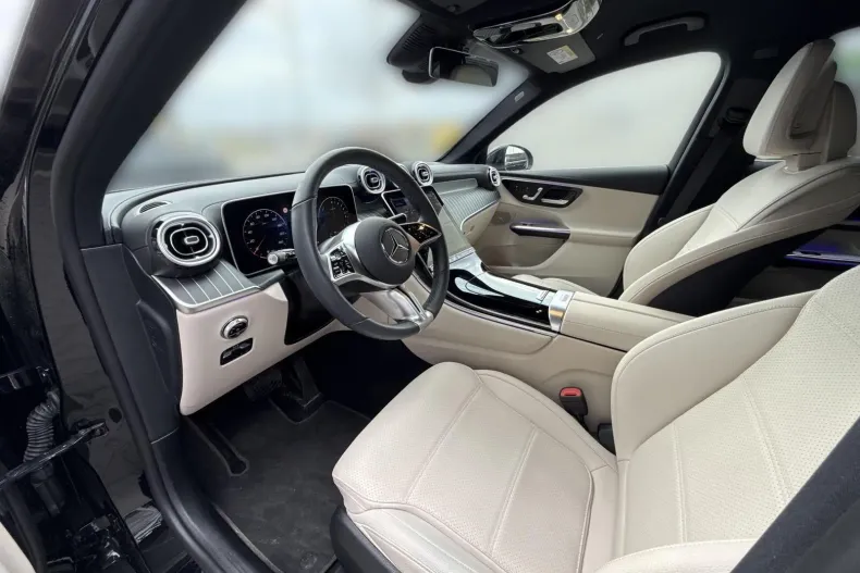 Mercedes-Benz GLC 300 (Clasa GLC) din 2024 cu 15.308 km - oferta MER246385 - foto 9
