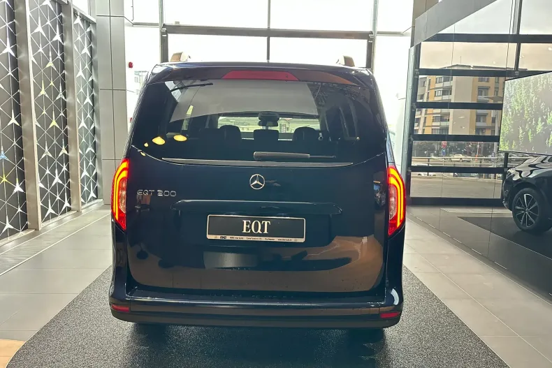 Mercedes-Benz EQT (Clasa T) din 2023 cu 3.000 km - oferta MER246389 - foto 4