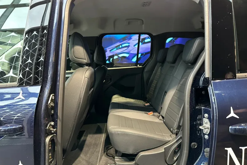 Mercedes-Benz EQT (Clasa T) din 2023 cu 3.000 km - oferta MER246389 - foto 10