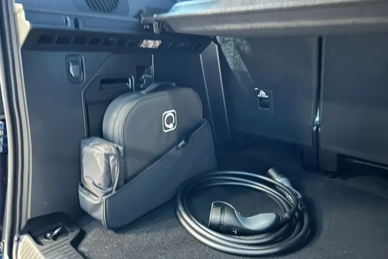 Mercedes-Benz EQT (Clasa T) din 2023 cu 3.000 km - oferta MER246389 - foto 13