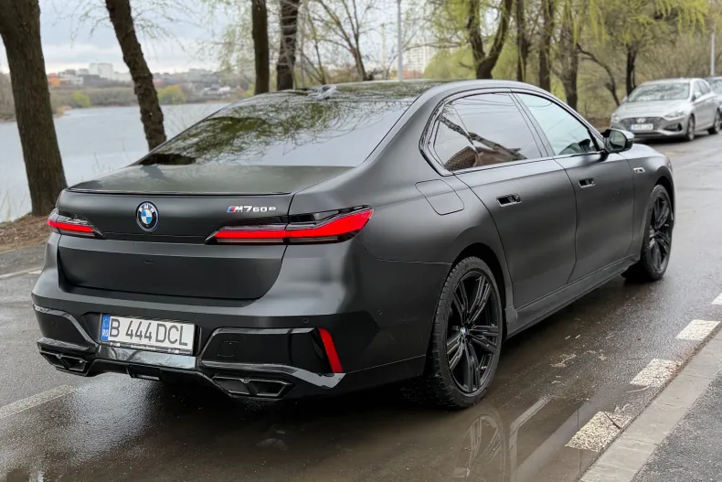 BMW M7 (Seria 7) din 2024 cu 29.000 km - oferta BMW246390 - foto 7