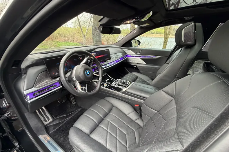 BMW M7 (Seria 7) din 2024 cu 29.000 km - oferta BMW246390 - foto 12