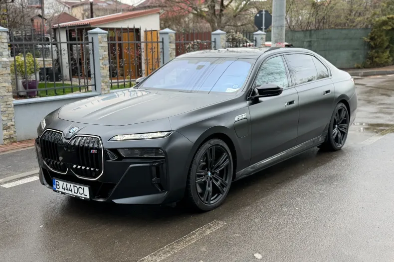 BMW M7 (Seria 7) din 2024 cu 29.000 km - oferta BMW246390 - foto 20