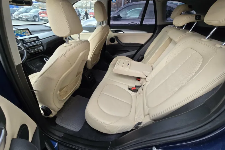BMW X1 (Seria X) din 2021 cu 142.000 km - oferta BMW246391 - foto 10