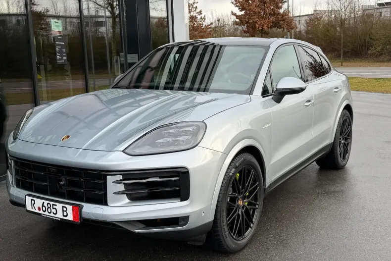 Porsche Cayenne din 2024 cu 32.000 km - oferta POR246392 - foto 14