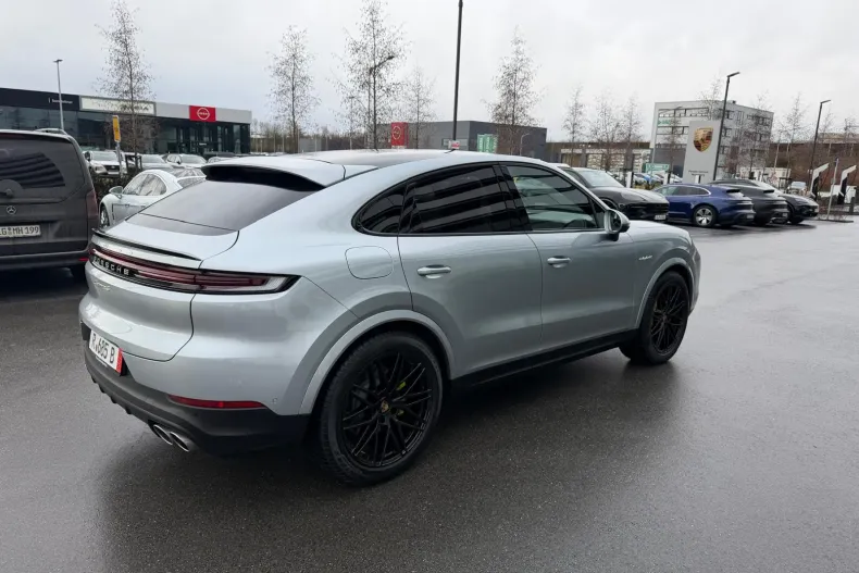 Porsche Cayenne din 2024 cu 32.000 km - oferta POR246392 - foto 19