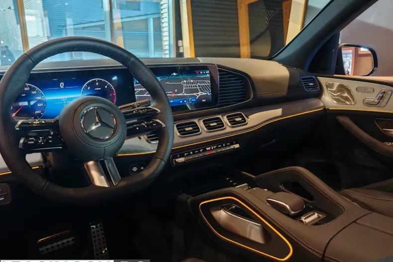 Mercedes-Benz GLE 450 (Clasa GLE) din 2025 cu 3.500 km - oferta MER246395 - foto 4