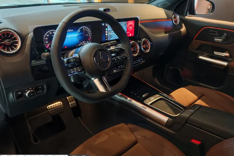 Mercedes-Benz GLA 250 (Clasa GLA) din 2026 cu 6.500 km - oferta MER246397 - foto 2