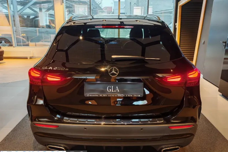 Mercedes-Benz GLA 250 (Clasa GLA) din 2026 cu 6.500 km - oferta MER246397 - foto 13