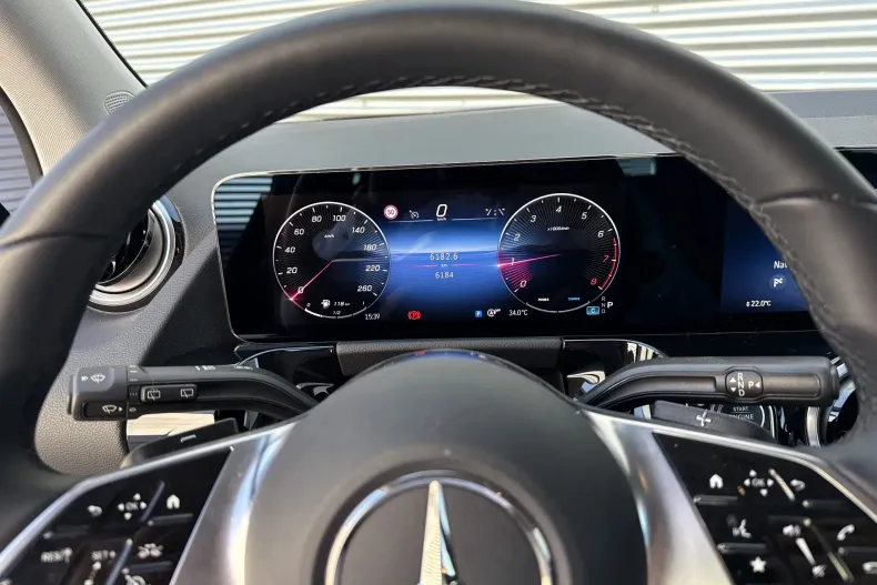 Mercedes-Benz GLA 180 (Clasa GLA) din 2026 cu 6.184 km - oferta MER246398 - foto 23