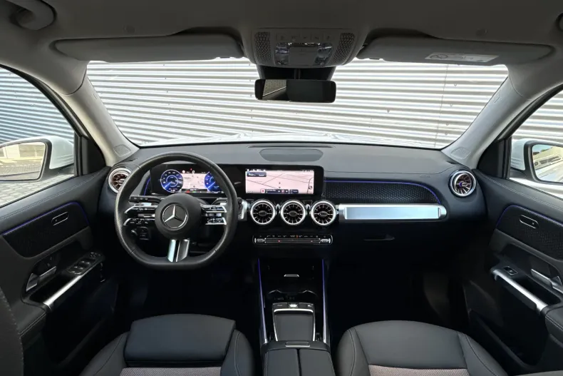 Mercedes-Benz EQB (Clasa GLB) din 2024 cu 3.868 km - oferta MER246399 - foto 7