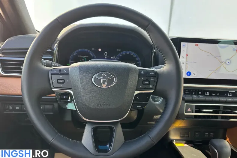 Toyota Camry din 2024 cu 3.485 km - oferta TOY246402 - foto 9