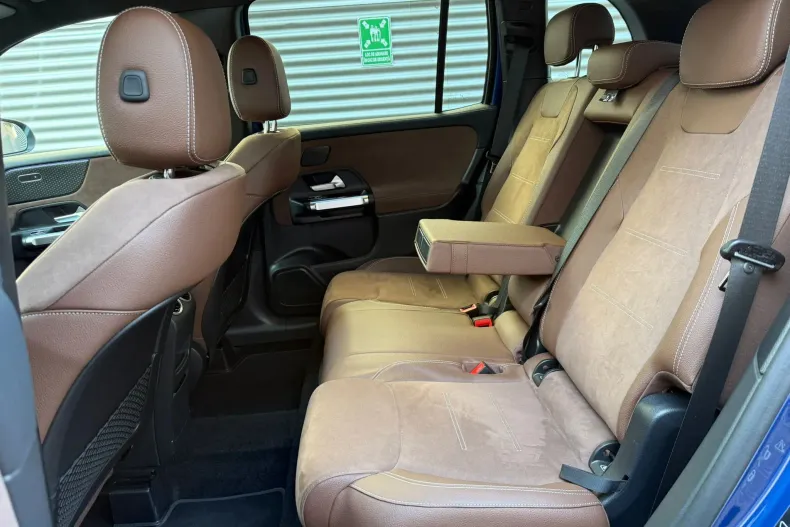 Mercedes-Benz GLB 220 (Clasa GLB) din 2025 cu 17.201 km - oferta MER246403 - foto 15
