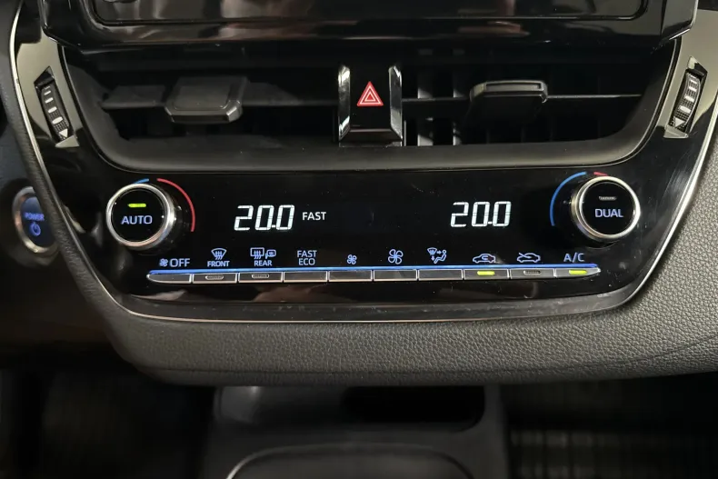 Toyota Corolla din 2021 cu 60.681 km - oferta TOY246404 - foto 18