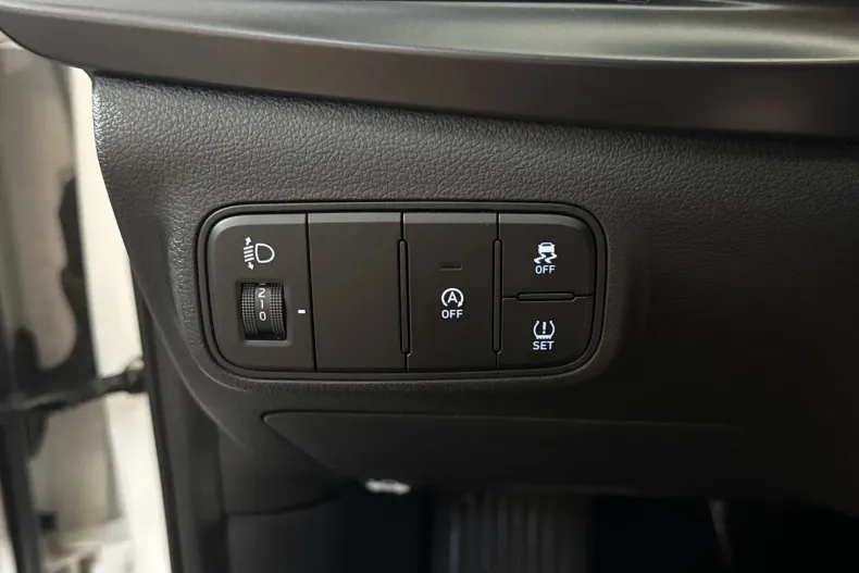 Hyundai i20 din 2022 cu 96.954 km - oferta HYU246410 - foto 14