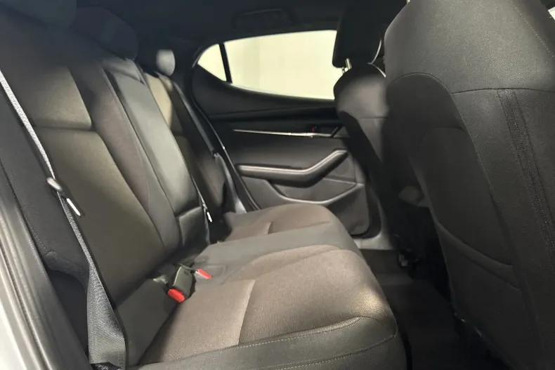 Mazda 3 din 2023 cu 62.679 km - oferta MAZ246411 - foto 12