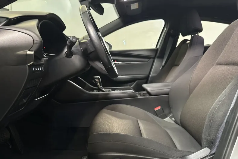 Mazda 3 din 2023 cu 62.679 km - oferta MAZ246411 - foto 22