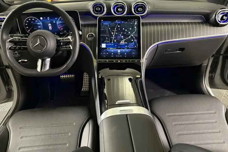 Mercedes-Benz GLC 200 (Clasa GLC) din 2025 cu 4.582 km - oferta MER246412 - foto 9