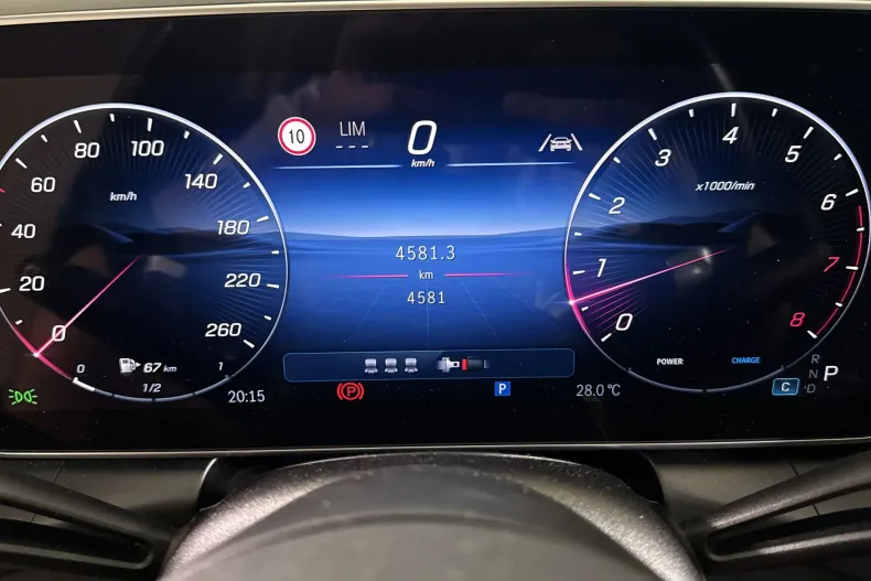 Mercedes-Benz GLC 200 (Clasa GLC) din 2025 cu 4.582 km - oferta MER246412 - foto 10