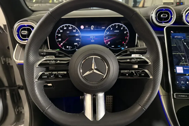 Mercedes-Benz GLC 200 (Clasa GLC) din 2025 cu 4.582 km - oferta MER246412 - foto 16