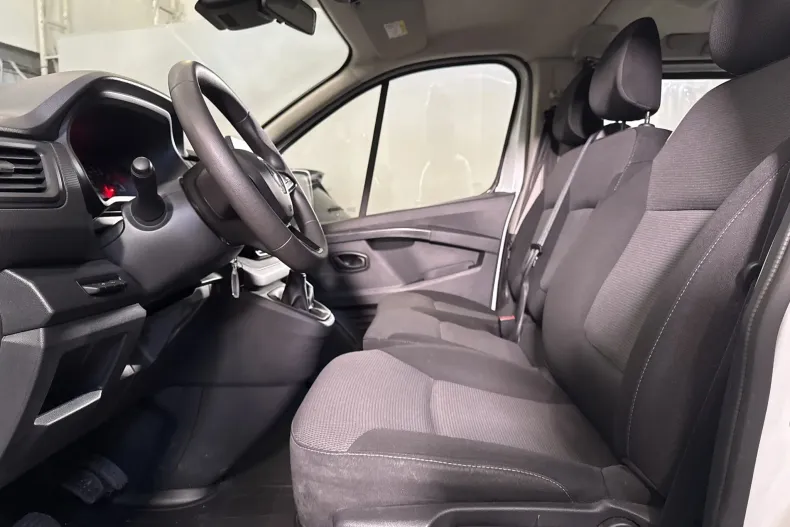 Renault Trafic din 2023 cu 96.805 km - oferta REN246414 - foto 19
