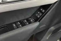 Land Rover Range Rover Velar din 2025 cu 3.903 km - oferta LAN246417 - foto 14