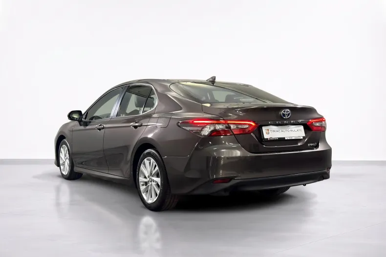Toyota Camry din 2022 cu 62.787 km - oferta TOY246421 - foto 3