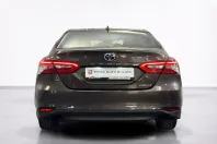 Toyota Camry din 2022 cu 62.787 km - oferta TOY246421 - foto 4