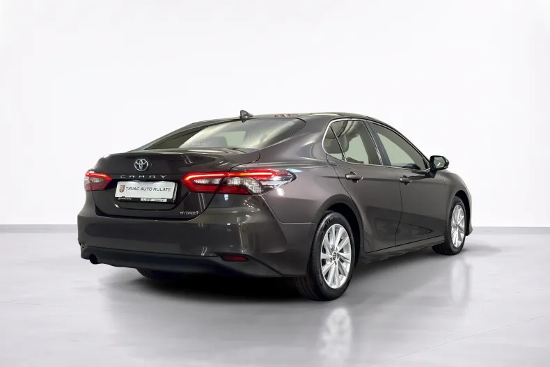 Toyota Camry din 2022 cu 62.787 km - oferta TOY246421 - foto 5