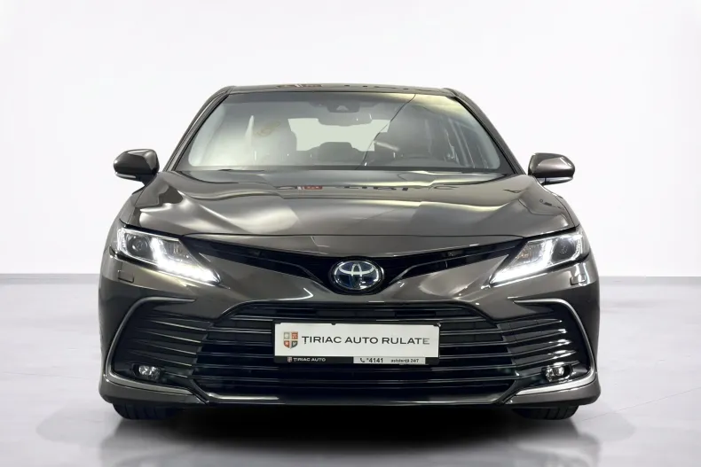 Toyota Camry din 2022 cu 62.787 km - oferta TOY246421 - foto 8