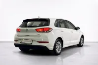 Hyundai i30 din 2023 cu 74.881 km - oferta HYU246424 - foto 5