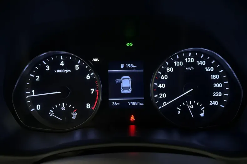 Hyundai i30 din 2023 cu 74.881 km - oferta HYU246424 - foto 10