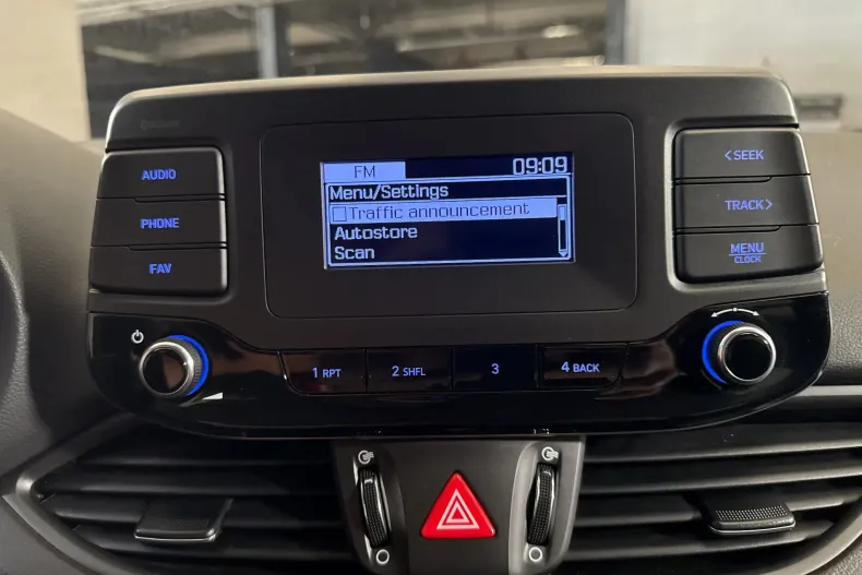Hyundai i30 din 2022 cu 125.817 km - oferta HYU246425 - foto 17