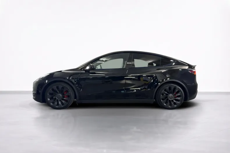 Tesla Model Y din 2022 cu 40.437 km - oferta TES246426 - foto 2