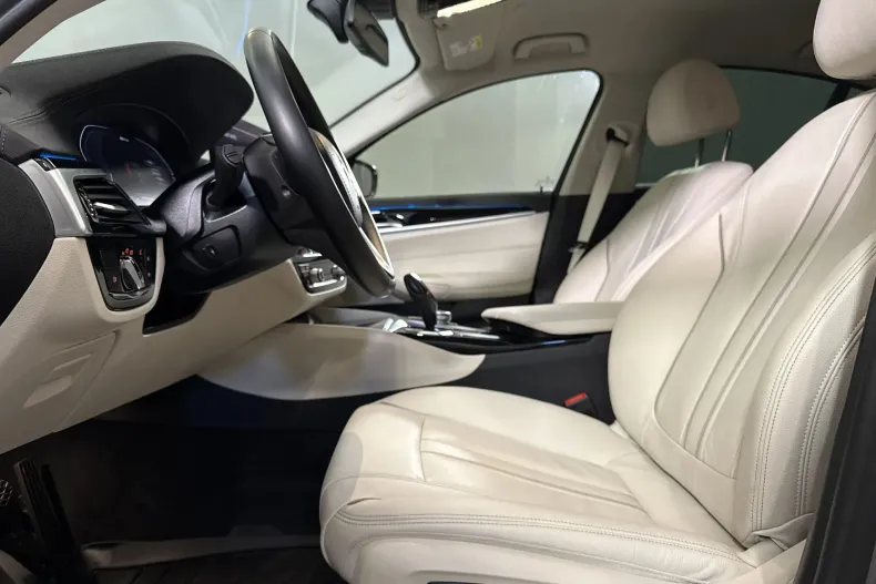 BMW 530 (Seria 5) din 2020 cu 95.965 km - oferta BMW246427 - foto 25