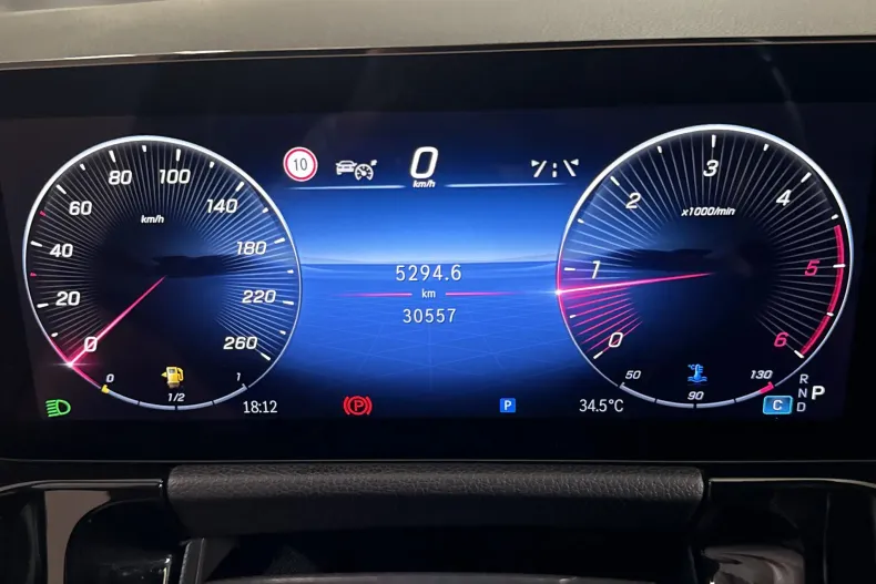 Mercedes-Benz GLA 200 (Clasa GLA) din 2025 cu 30.557 km - oferta MER246431 - foto 10