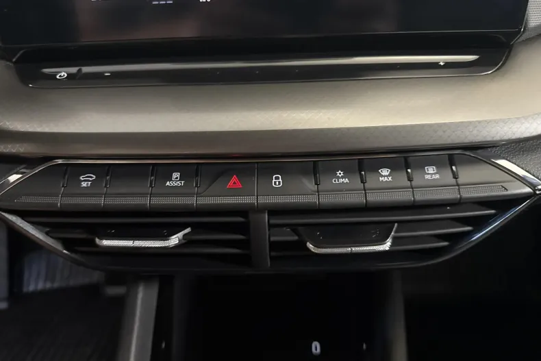Skoda Octavia din 2023 cu 75.031 km - oferta SKO246435 - foto 17
