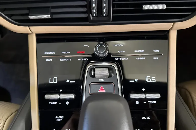 Porsche Cayenne din 2020 cu 154.083 km - oferta POR246436 - foto 19