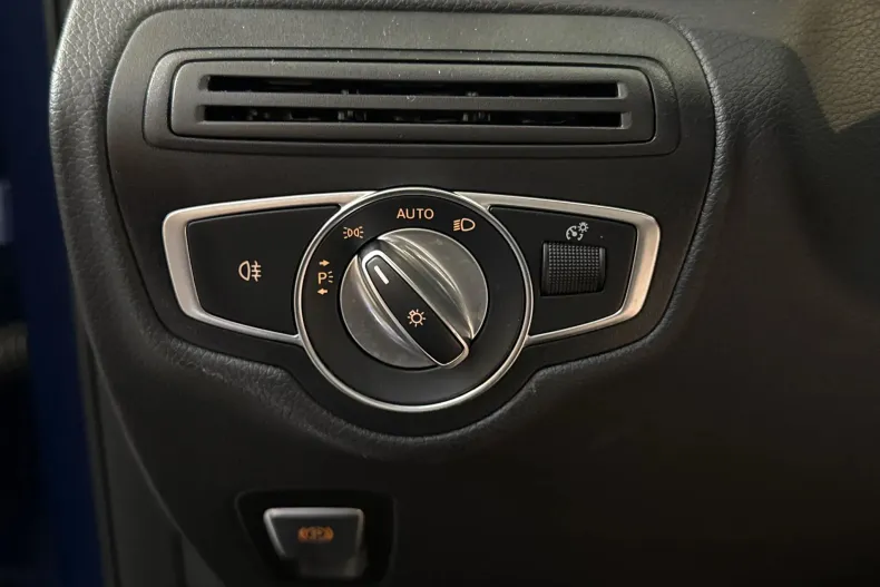 Mercedes-Benz GLC 220 (Clasa GLC) din 2020 cu 66.841 km - oferta MER246443 - foto 15