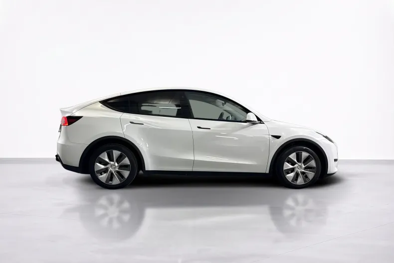 Tesla Model Y din 2023 cu 74.483 km - oferta TES246445 - foto 6