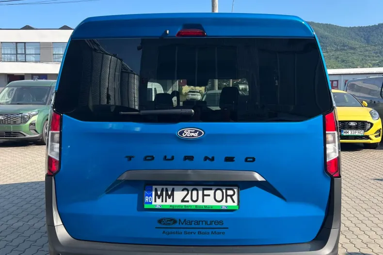 Ford Tourneo Courier din 2026 cu 1.673 km - oferta FOR246446 - foto 3