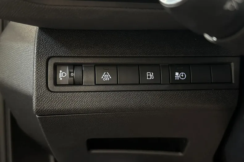 Peugeot 3008 din 2023 cu 104.905 km - oferta PEU246449 - foto 14