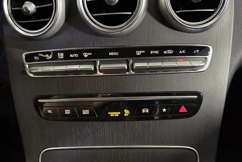 Mercedes-Benz GLC 220 (Clasa GLC) din 2022 cu 128.869 km - oferta MER246450 - foto 19