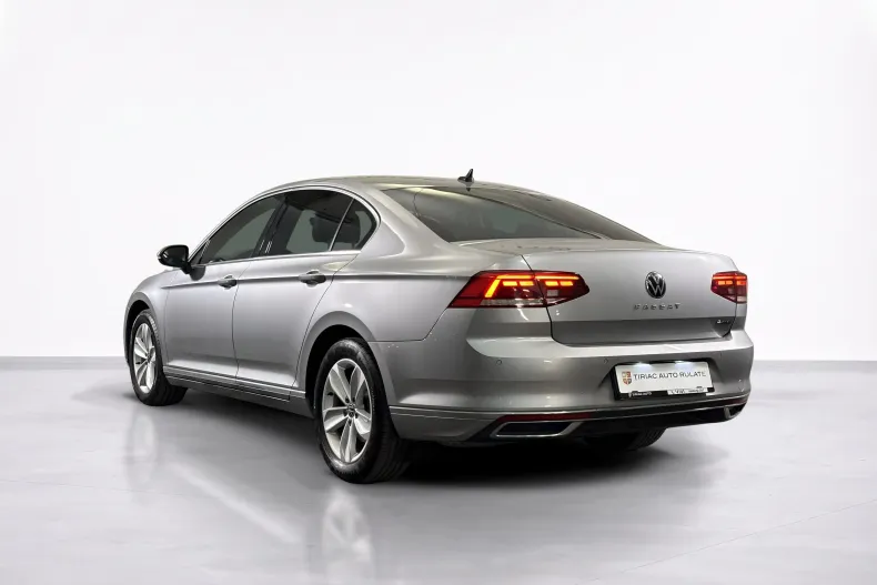 Volkswagen Passat din 2021 cu 78.178 km - oferta VOL246451 - foto 3