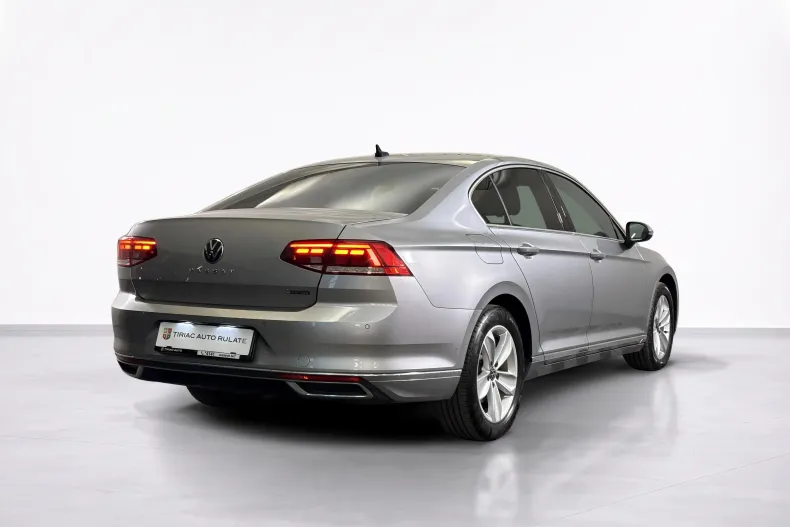 Volkswagen Passat din 2021 cu 78.178 km - oferta VOL246451 - foto 5