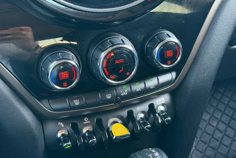 MINI Countryman din 2021 cu 49.000 km - oferta MIN246455 - foto 30