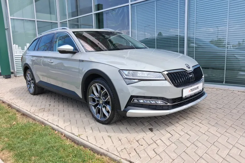 Skoda Superb din 2024 cu 59.468 km - oferta SKO246457 - foto 3