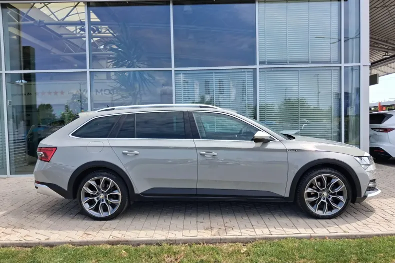 Skoda Superb din 2024 cu 59.468 km - oferta SKO246457 - foto 5