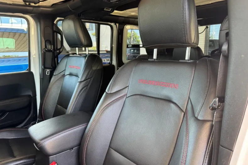 Jeep Wrangler din 2020 cu 129.293 km - oferta JEE246459 - foto 3