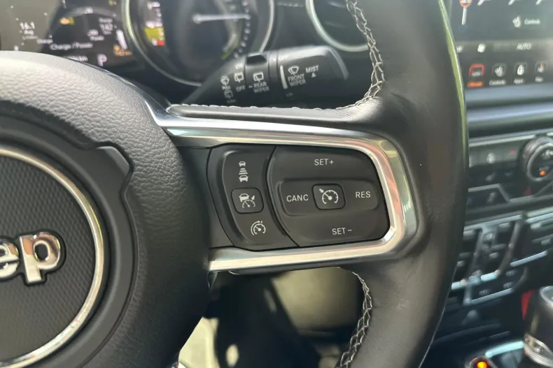Jeep Wrangler din 2022 cu 76.026 km - oferta JEE246462 - foto 21